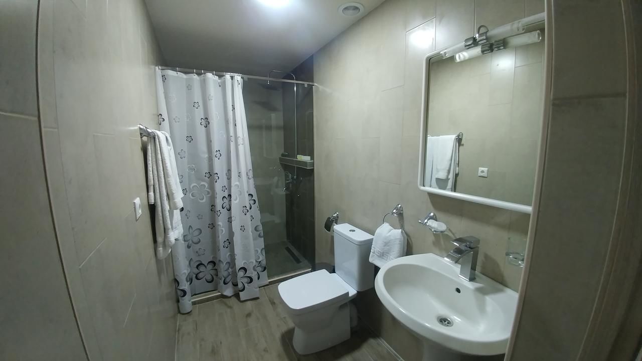 Апарт-отели Cross Apartments and Tours Ереван