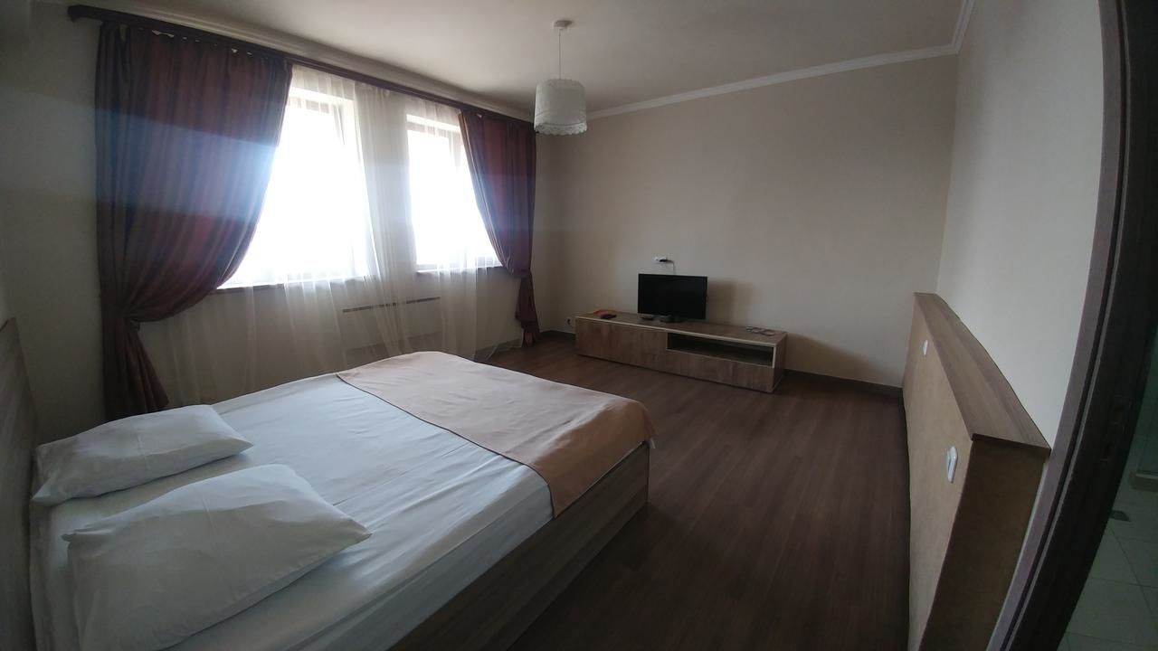 Апарт-отели Cross Apartments and Tours Ереван-38