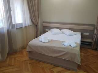 Апарт-отели Cross Apartments and Tours Ереван Апартаменты с 3 спальнями-5