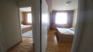 Апарт-отели Cross Apartments and Tours Ереван Семейный номер с балконом-10
