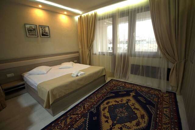 Апарт-отели Cross Apartments and Tours Ереван-3