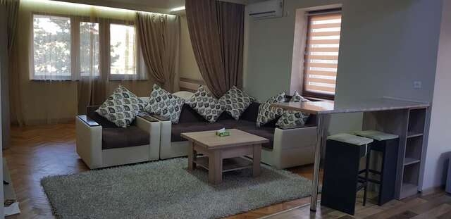 Апарт-отели Cross Apartments and Tours Ереван-14